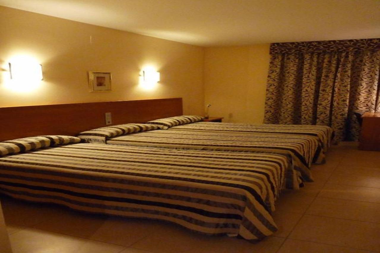 Hotel Avenida Morella Exteriör bild