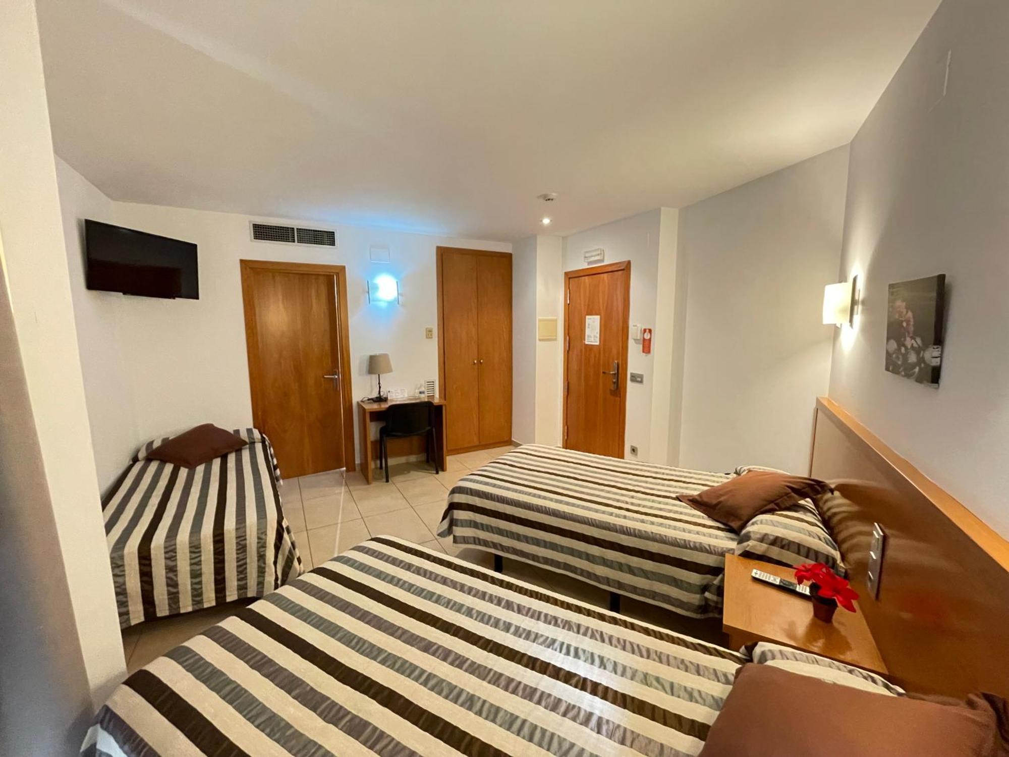 Hotel Avenida Morella Exteriör bild